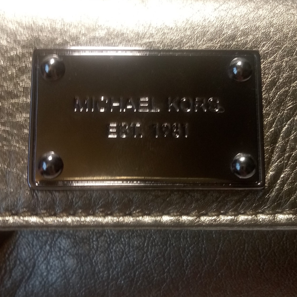 Michael Kors wallet